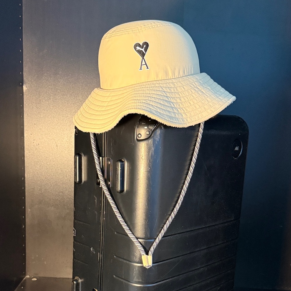 AMI X PUMA bucket hat